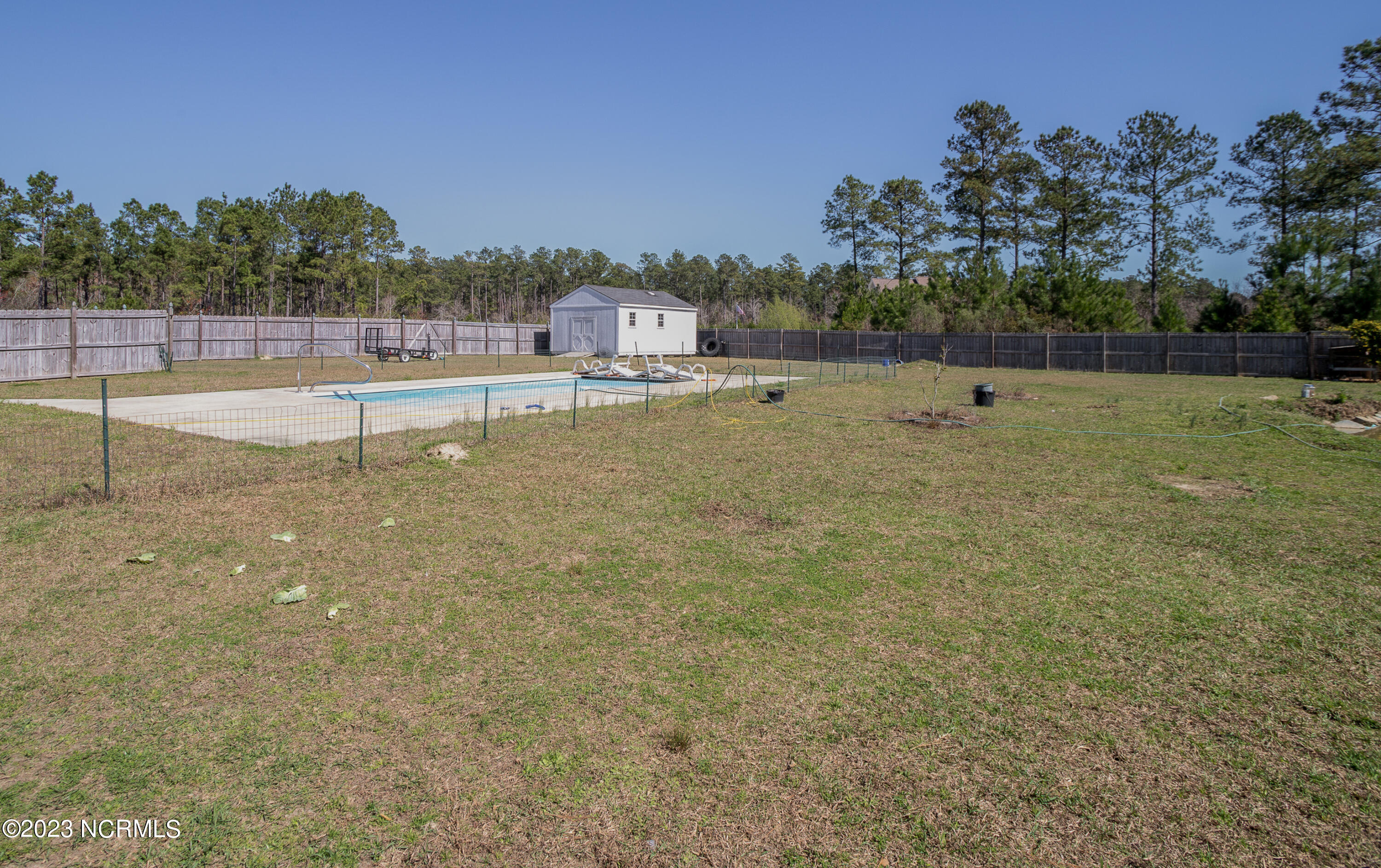 161 Peytons Ridge Drive Hubert, NC 28539 - Photo 33 of 42 42REAR