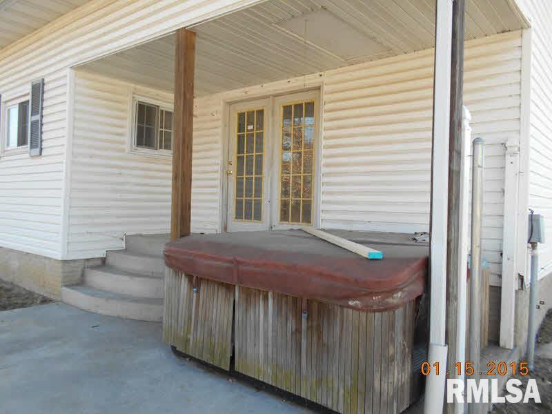 6533 Grosbeak Road Tamaroa, IL 62888 - Photo 8 of 9