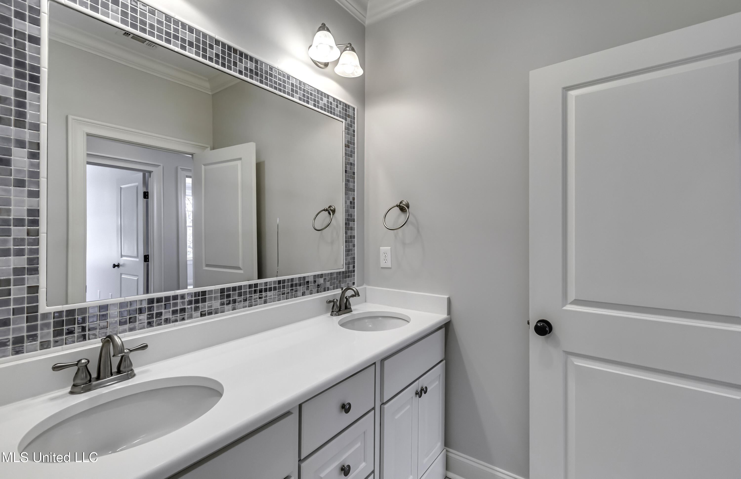 268 Sundial Road Madison, MS 39110 - Photo 70 of 88 268 Sundial Rd--92