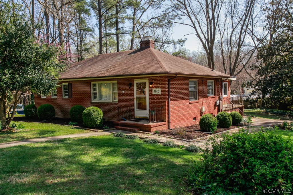 7615 Wanymala Road Henrico, VA 23229 - Photo 3 of 32 Gallery Image 3