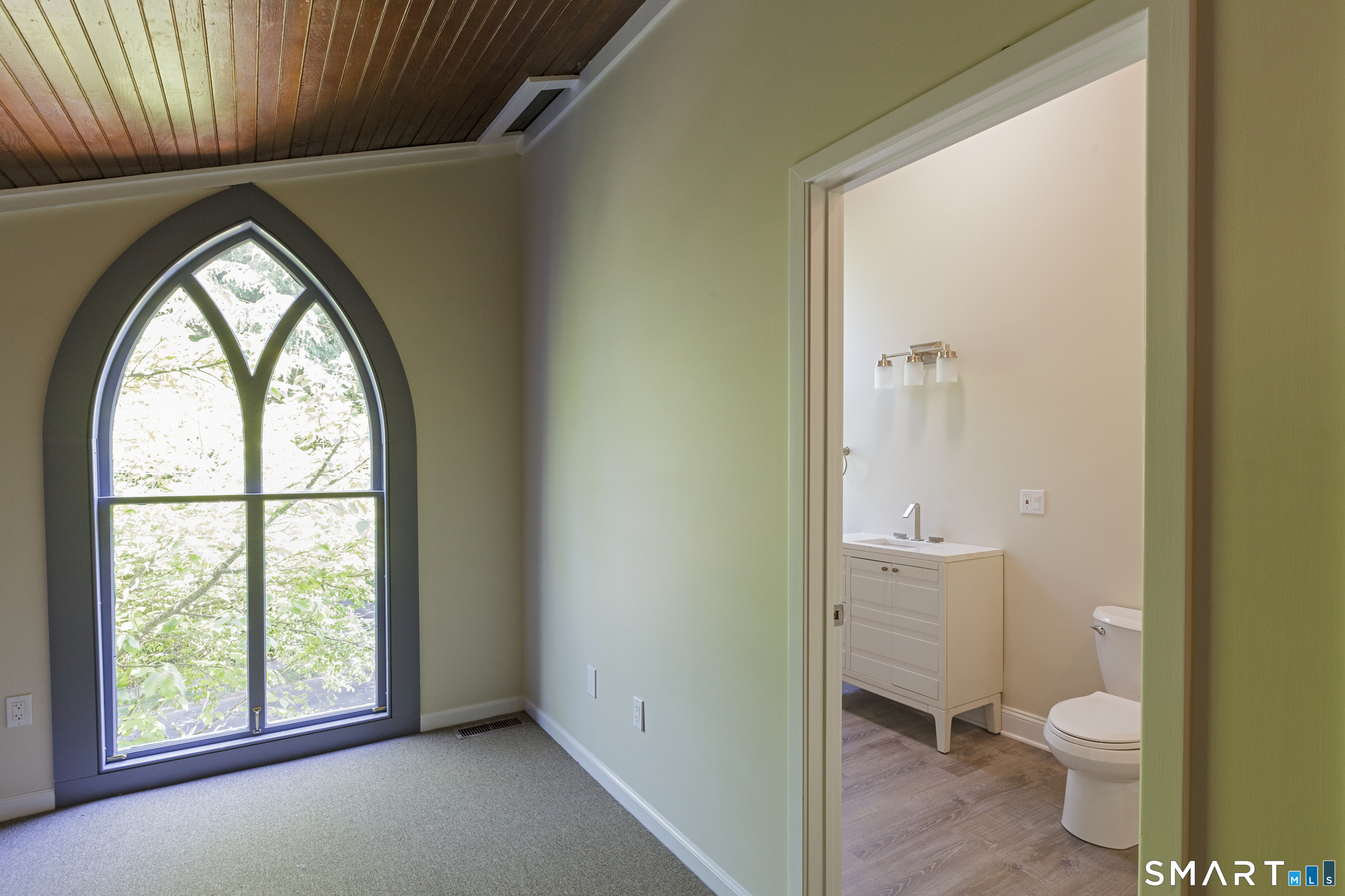 161 Whitfield Street, Unit 4 Guilford, CT 06437 - Photo 17 of 24