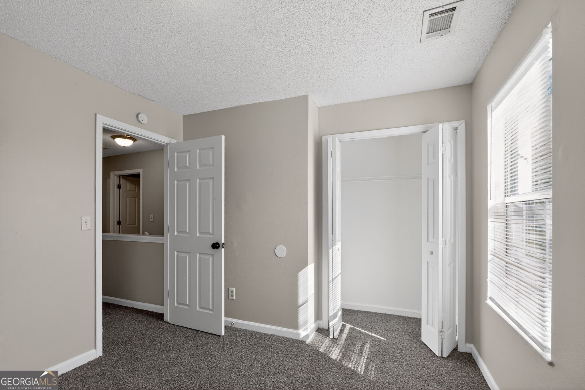 2404 Raven Circle Lithonia, GA 30058 - Photo 22 of 38