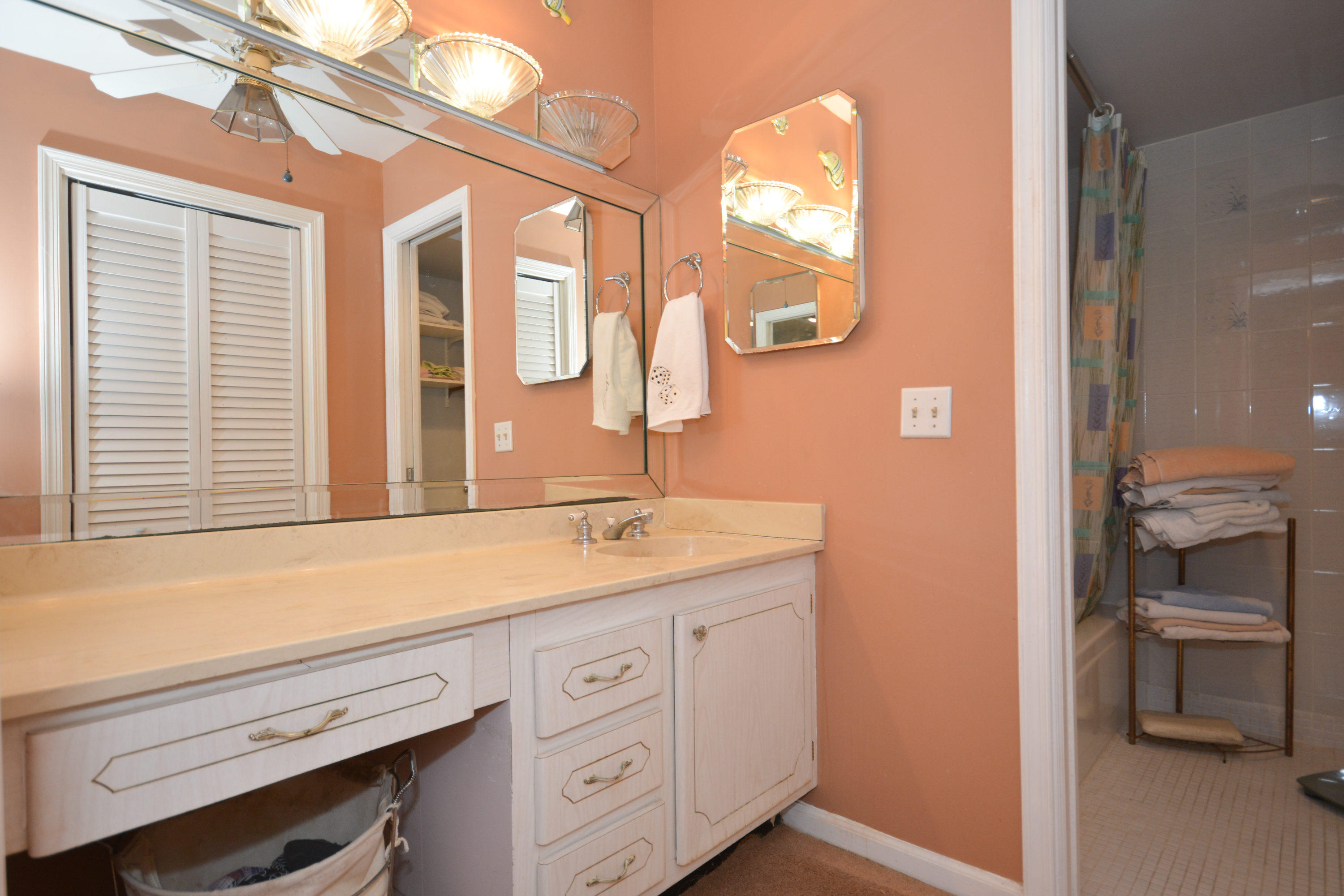 5900 Northeast 7th Avenue, Unit 304N Boca Raton, FL 33487 - Photo 13 of 25 5900 NE 7th Ave 304N Boca-print-013-5-Ma
