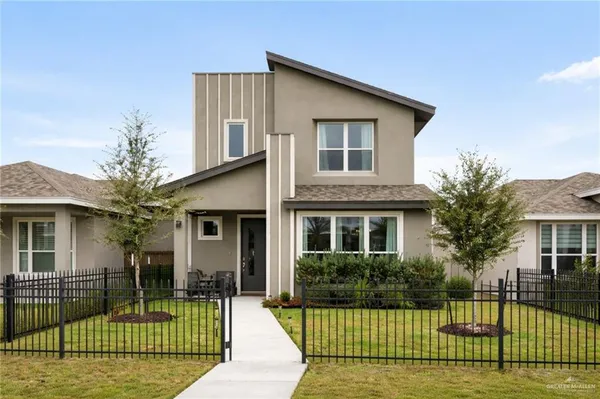 $2,700 | 10219 North 13th Street, McAllen, TX 78504