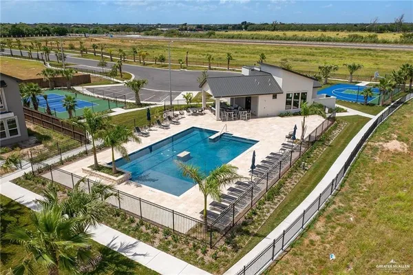 $2,700 | 10219 North 13th Street, McAllen, TX 78504