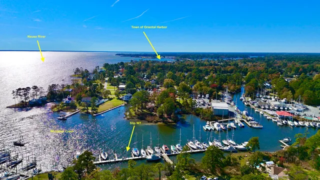 $28,000 | 414 Whittaker Point Road, Unit W7, Oriental, NC 28571