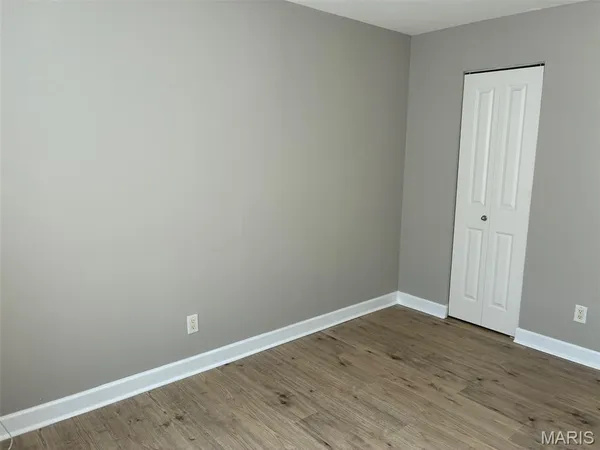 $950 | 5696 Kingsbury Avenue, Unit 302, St. Louis, MO 63112