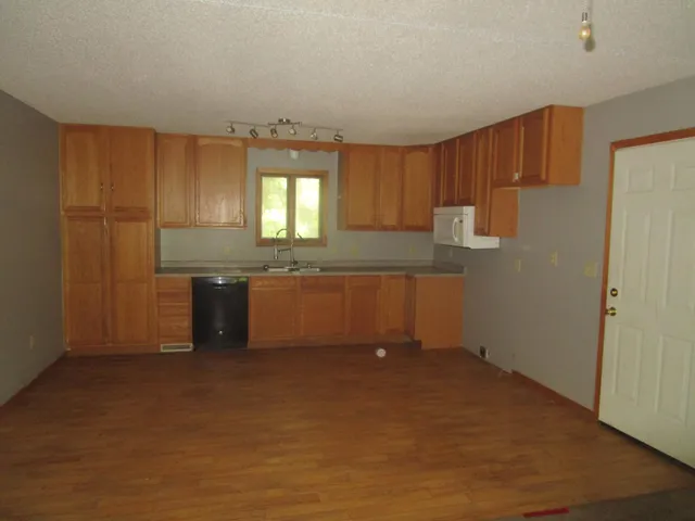 $69,000 | 895 Main Street, Ortonville, MN 56278