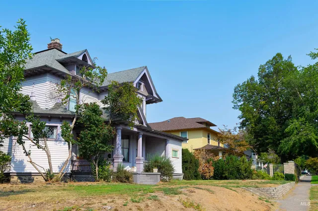 $409,000 | 507 7th Avenue, Lewiston, ID 83501
