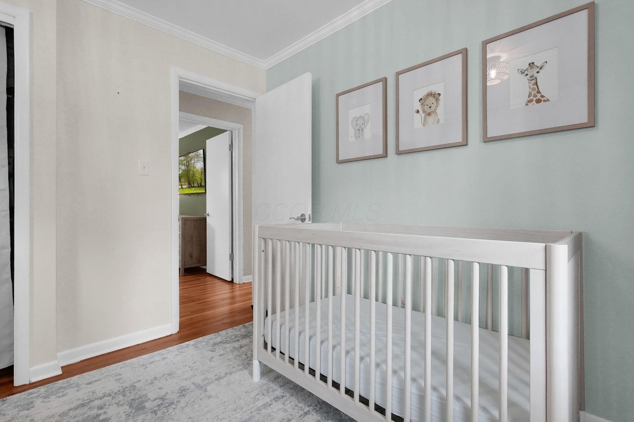 2737 Cranford Road Columbus, OH 43221 - Photo 16 of 44 2737 Cranford Realtor BethanyB bed 3 2