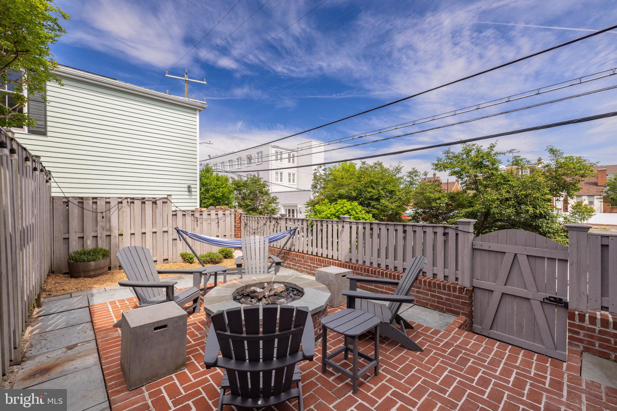 601 South St Asaph Street Alexandria, VA 22314 - Photo 16 of 38