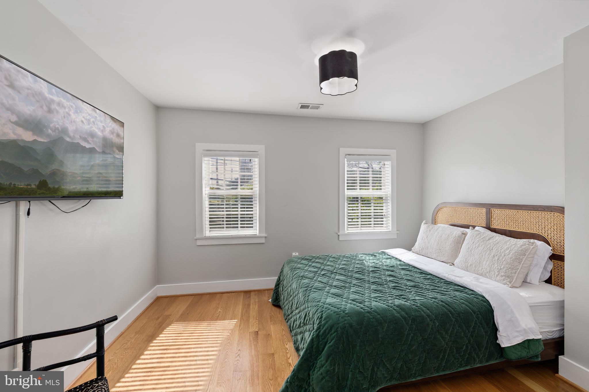 601 South St Asaph Street Alexandria, VA 22314 - Photo 28 of 38