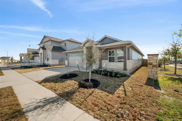 $2,295 | 2805 Moyer Lane, Round Rock, TX 78665