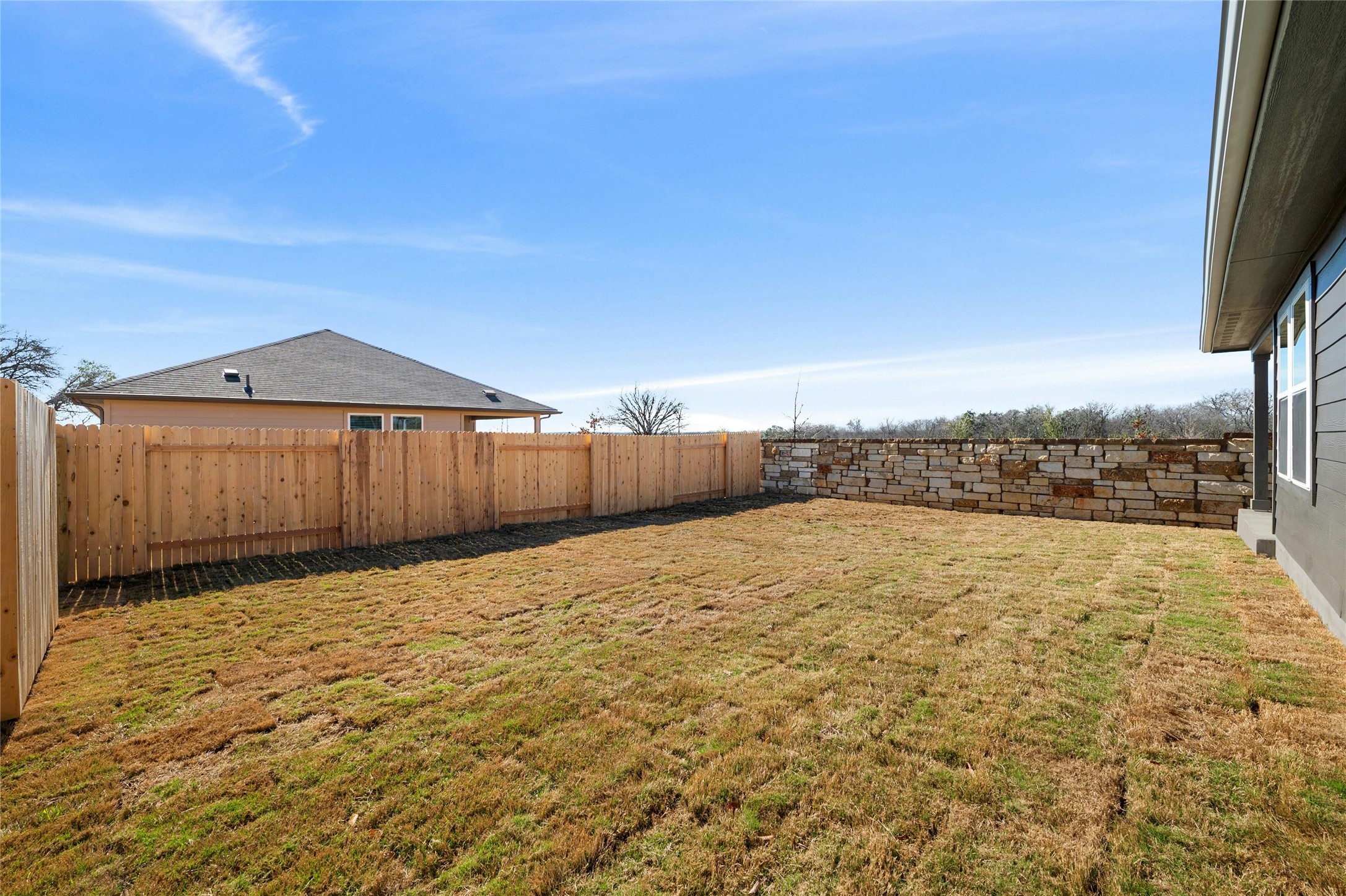 2805 Moyer Lane Round Rock, TX 78665 - Photo 12 of 25 a view of a terrace