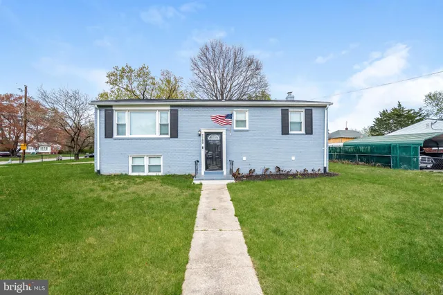 $2,999 | 7700 Mane Lane, District Heights, MD 20747