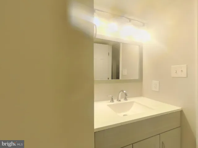 $2,999 | 7700 Mane Lane, District Heights, MD 20747