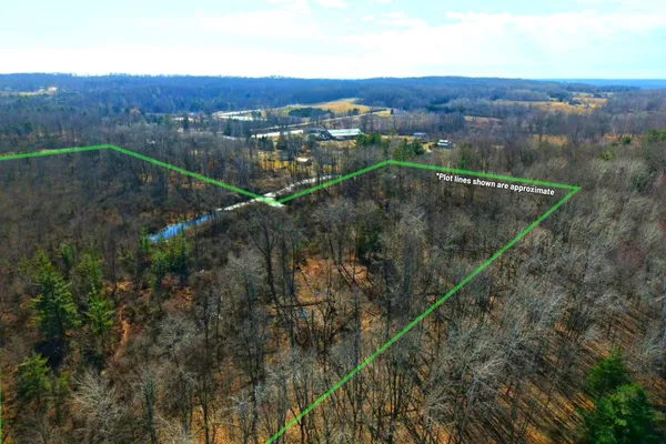 $225,000 | 15726 30th Avenue, Remus, MI 49340