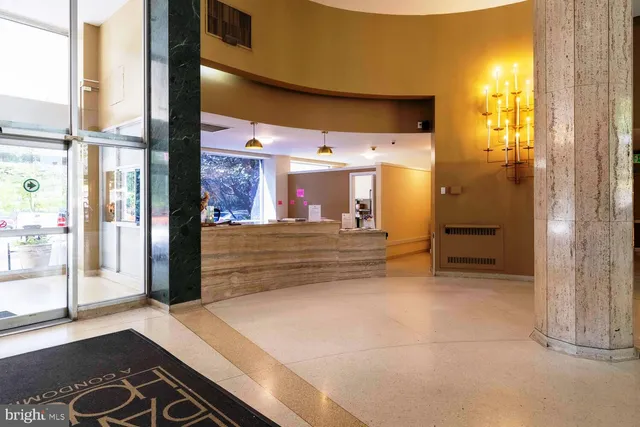 $309,500 | 7900 Old York Road, Unit 907A, Elkins Park, PA 19027