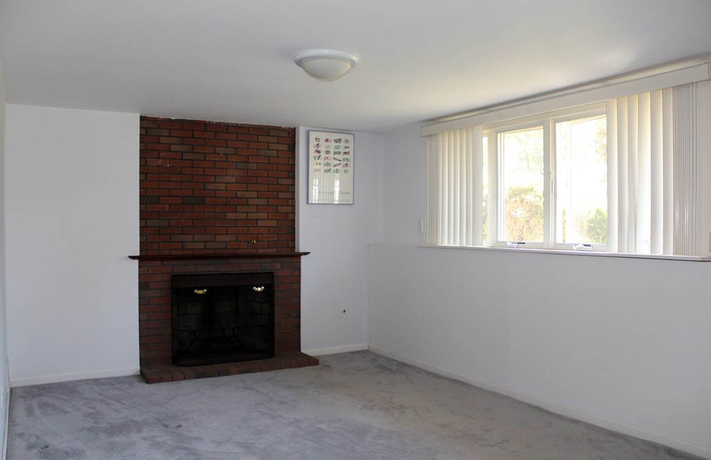 19 Kettering Road Norwood, MA 02062 - Photo 17 of 21 Gallery Image 17