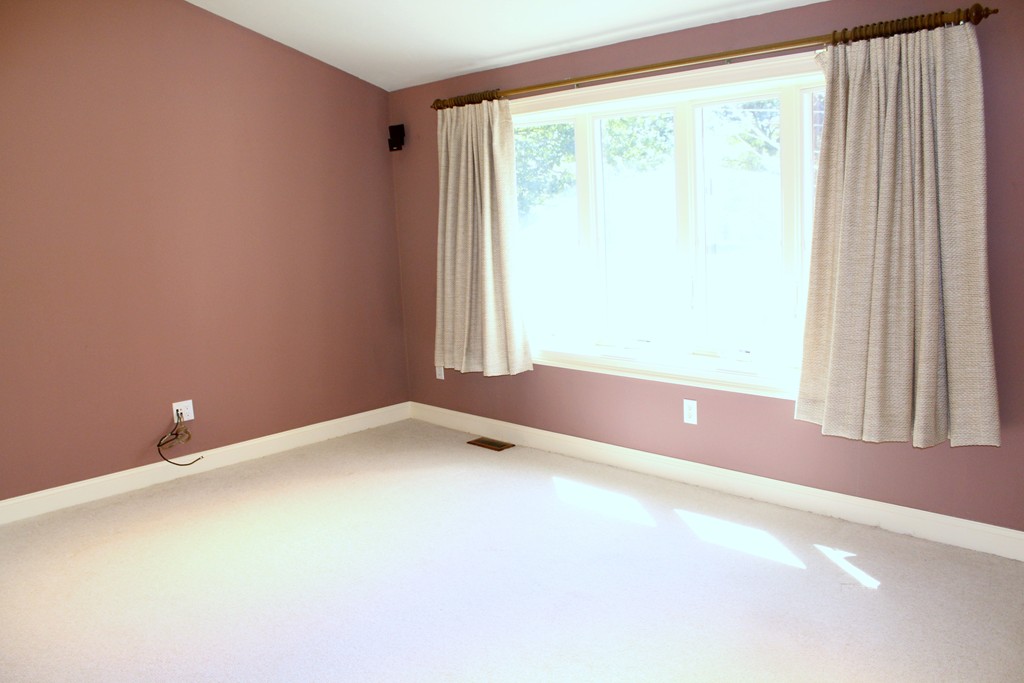 19 Kettering Road Norwood, MA 02062 - Photo 8 of 21 Gallery Image 8
