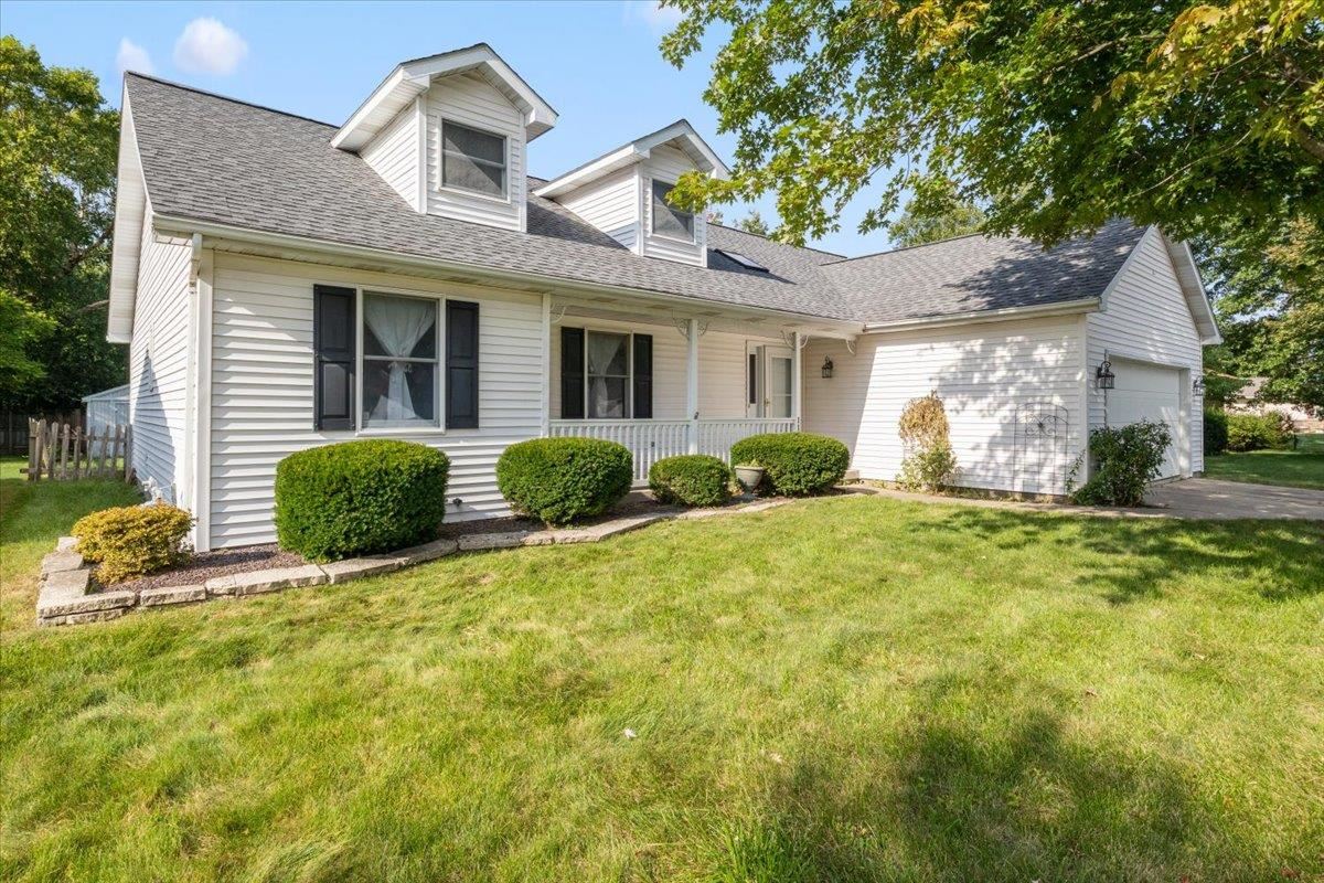 1109 Old Crows Way Springfield, IL 62712 - Photo 4 of 33