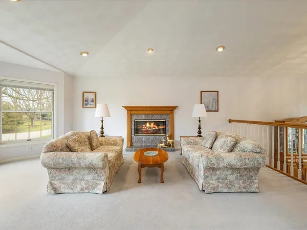 $415,000 | 659 Southgate Drive, Lake Summerset, IL 61019