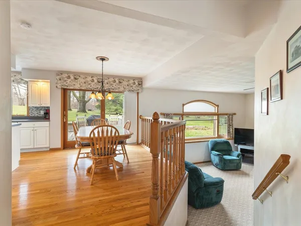 $415,000 | 659 Southgate Drive, Lake Summerset, IL 61019
