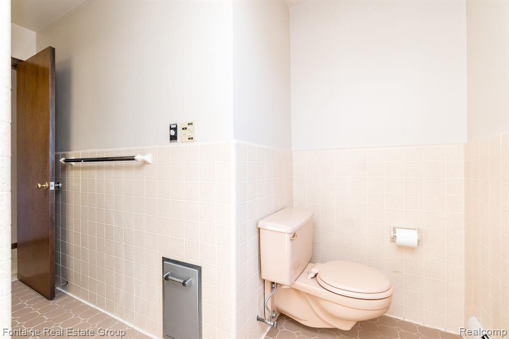 50250 Hanford Road Canton, MI 48187 - Photo 34 of 71 Gallery Image 34