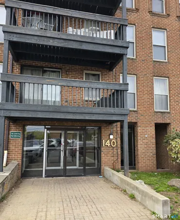 $229,900 | 140 Kane Street, Unit B9, West Hartford, CT 06119