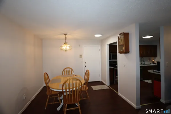 $229,900 | 140 Kane Street, Unit B9, West Hartford, CT 06119