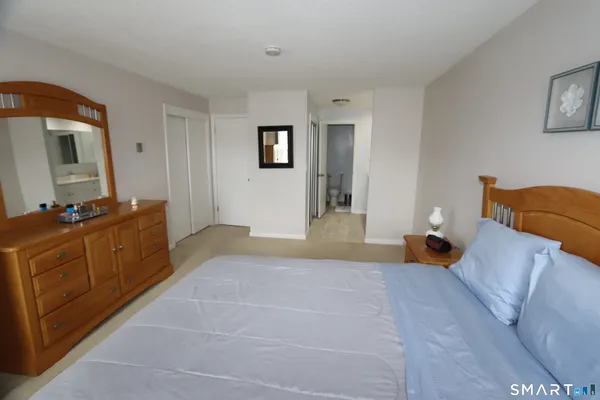 $229,900 | 140 Kane Street, Unit B9, West Hartford, CT 06119