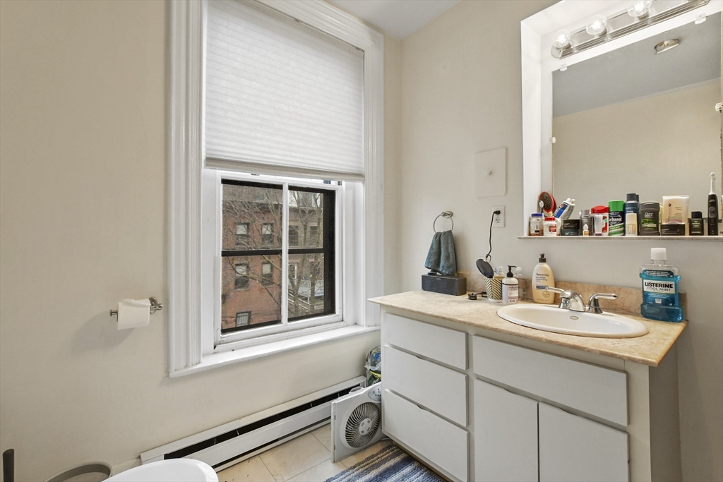 59 East Springfield Street, Unit 2 Boston, MA 02118 - Photo 9 of 22