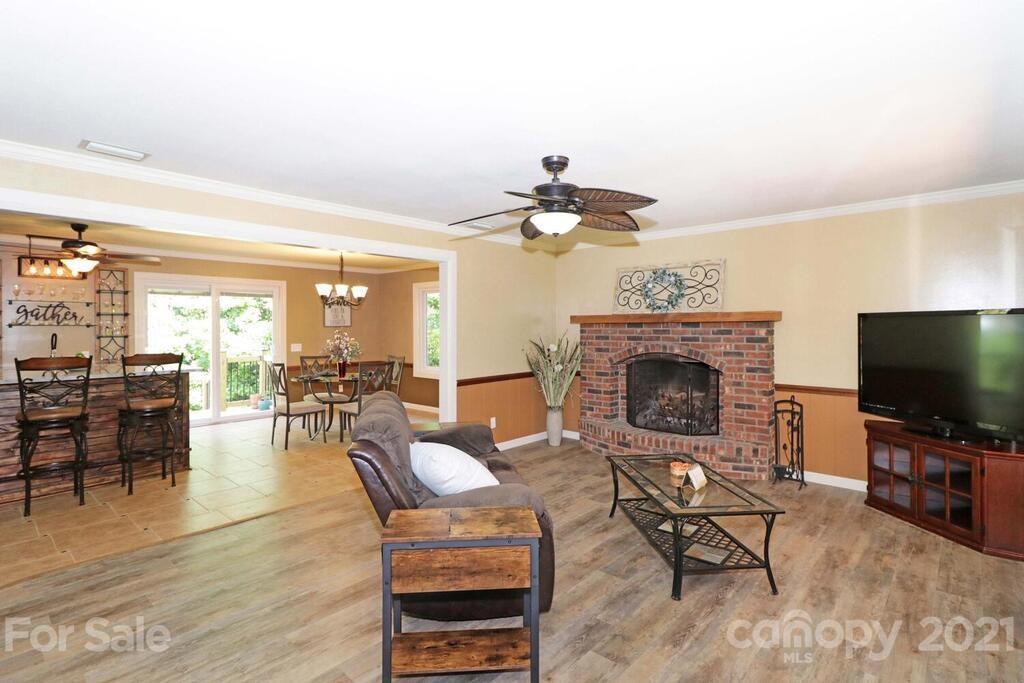 129 Butch Branch Road Union Grove, NC 28689 - Photo 8 of 46 Gallery Image 8