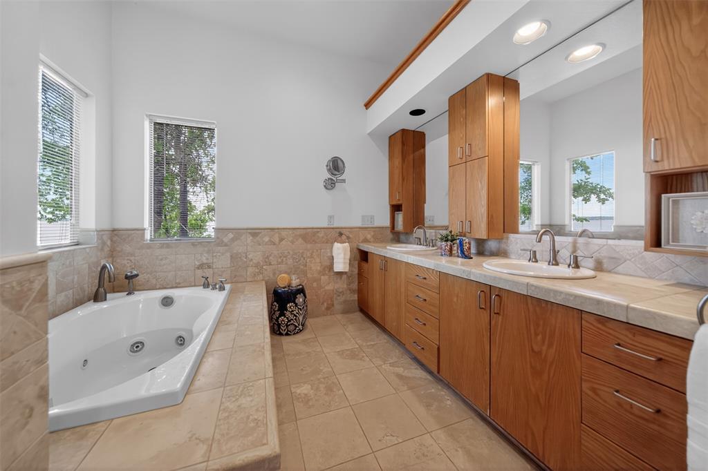 20998 Kiva Circle Flint, TX 75762 - Photo 17 of 40