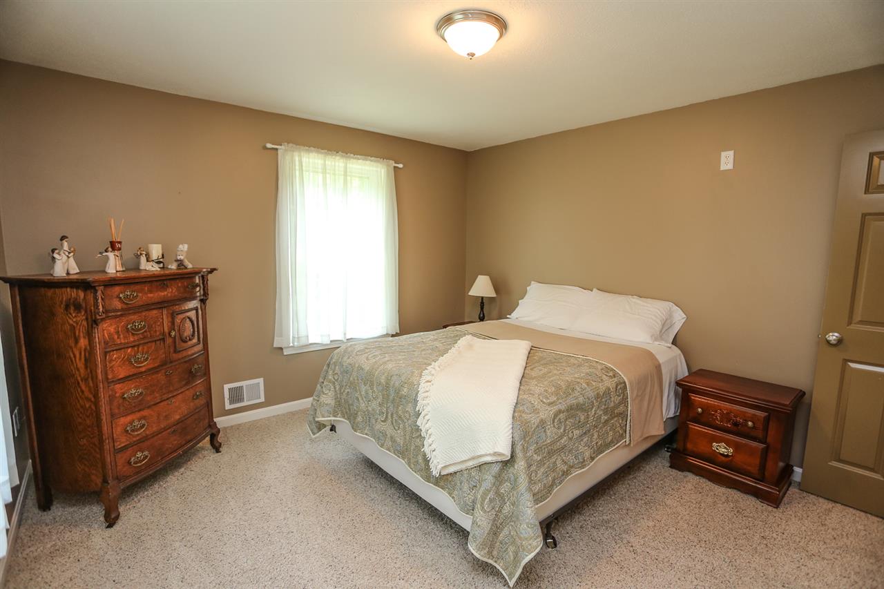 265 Candia Road Chester, NH 03036 - Photo 16 of 32
