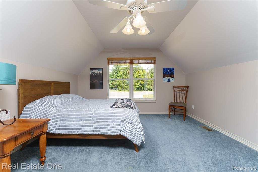 3136 Hunters Way Pinckney, MI 48169 - Photo 45 of 58