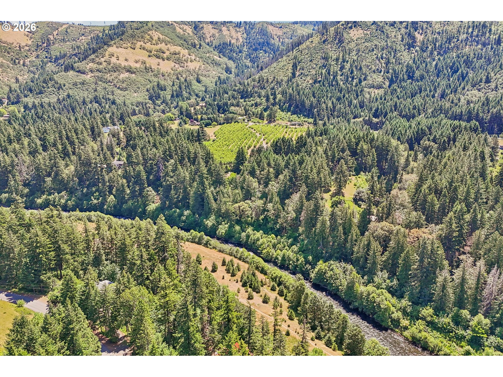 331 Lakeview Road White Salmon, WA 98672 - Photo 42 of 48