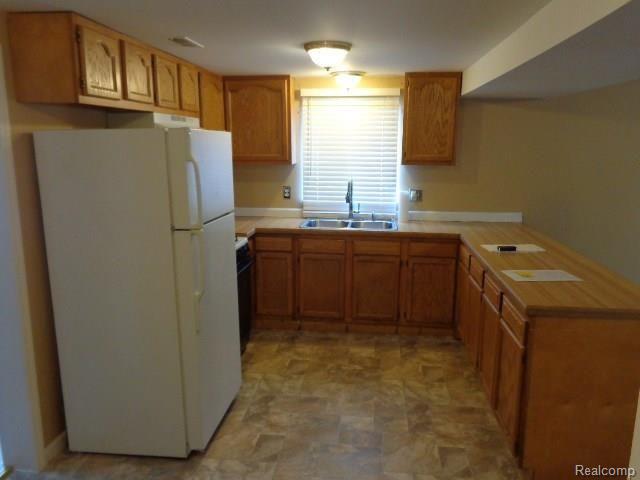 2833 Range Road Smiths Creek, MI 48074 - Photo 21 of 24 2833 range 020.jpg