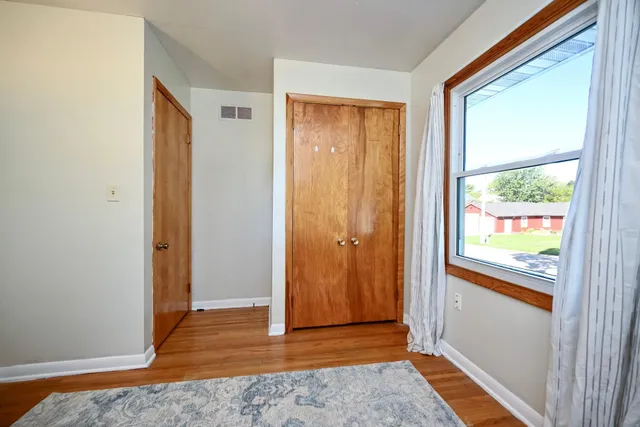 $267,400 | 240 6th Street Southwest, Plainview, MN 55964