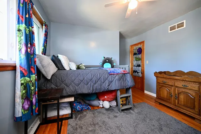 $267,400 | 240 6th Street Southwest, Plainview, MN 55964