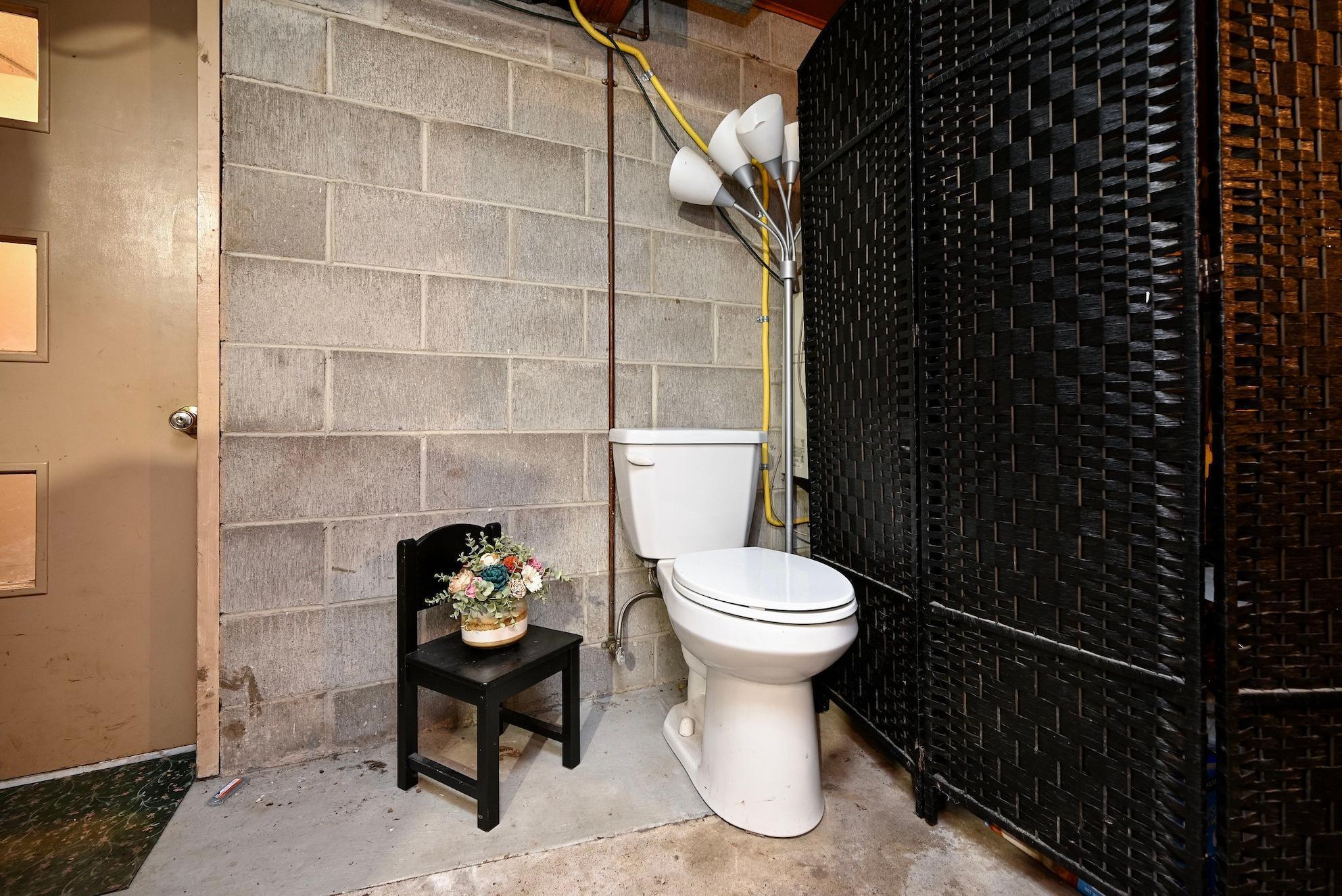 240 6th Street Southwest Plainview, MN 55964 - Photo 19 of 30