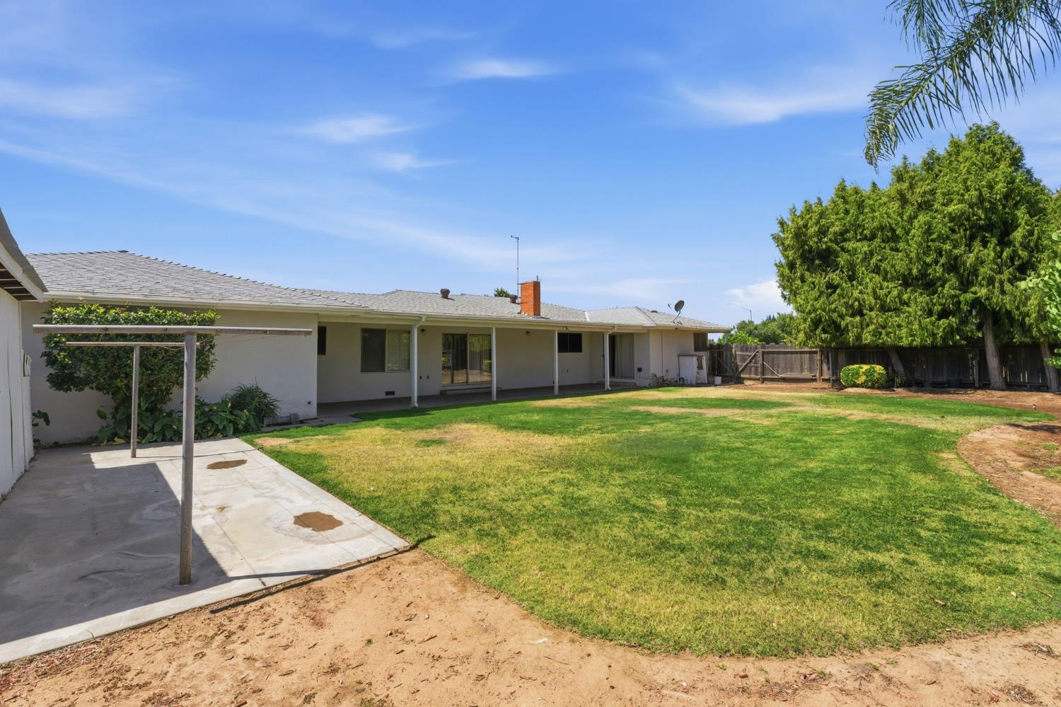 5396 West Clinton Avenue Fresno, CA 93722 - Photo 28 of 39