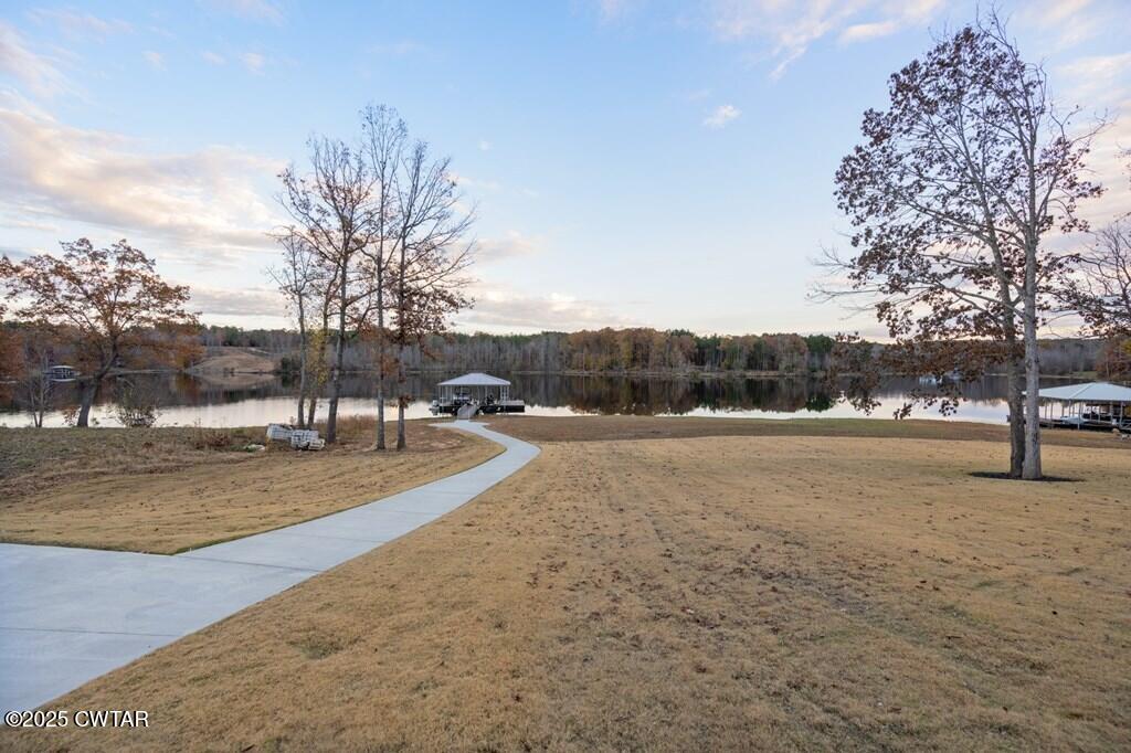 425 Shoreview Lane Huntingdon, TN 38344 - Photo 20 of 65 135050_18