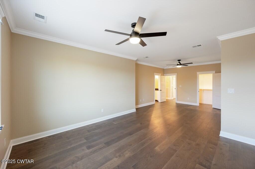 425 Shoreview Lane Huntingdon, TN 38344 - Photo 57 of 65 a view of empty room with wooden floor and fan