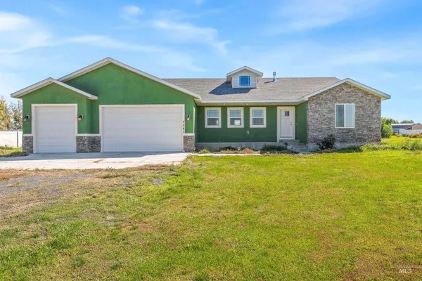 $555,000 | 2495 East 3758th Street North, Twin Falls, ID 83301