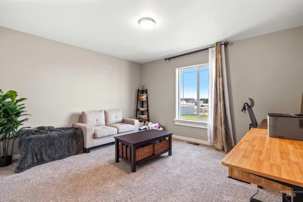 $555,000 | 2495 East 3758th Street North, Twin Falls, ID 83301