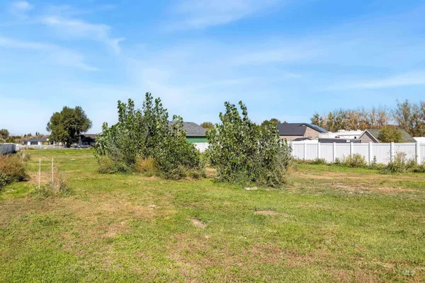 $555,000 | 2495 East 3758th Street North, Twin Falls, ID 83301