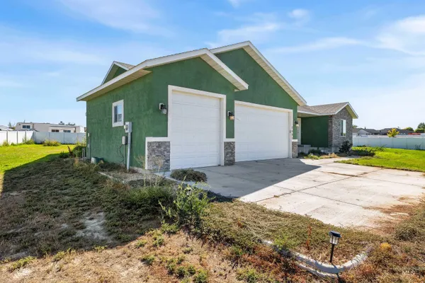 $555,000 | 2495 East 3758th Street North, Twin Falls, ID 83301