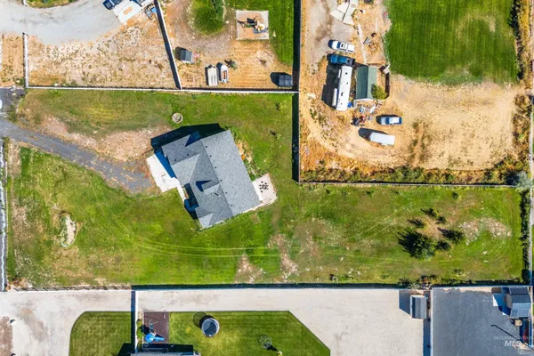 $555,000 | 2495 East 3758th Street North, Twin Falls, ID 83301
