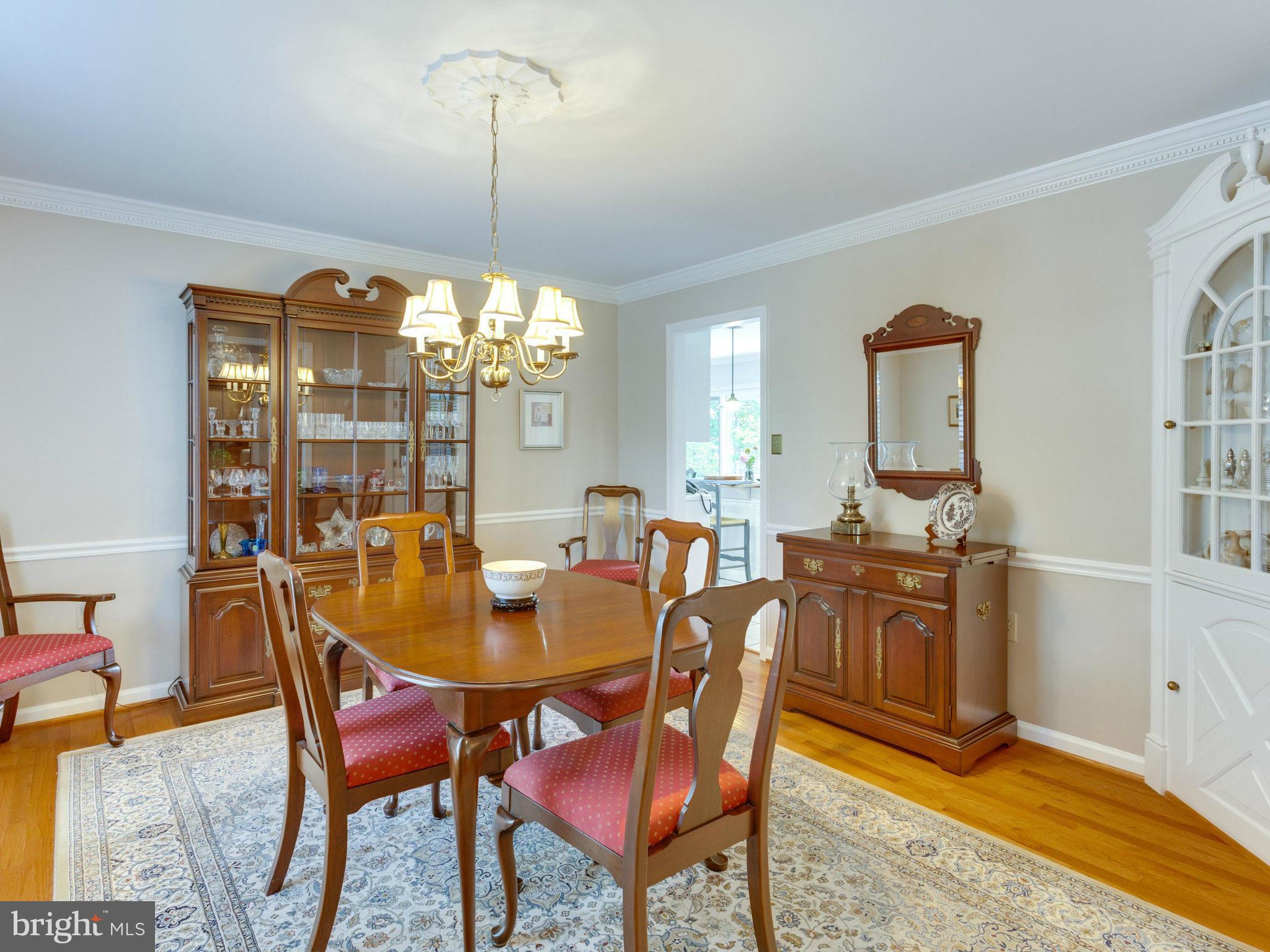 8235 Crown Court Road Alexandria, VA 22308 - Photo 3 of 26 Dining Room